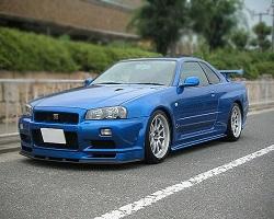 Nissan Skyline R34 Tinted Windscreen